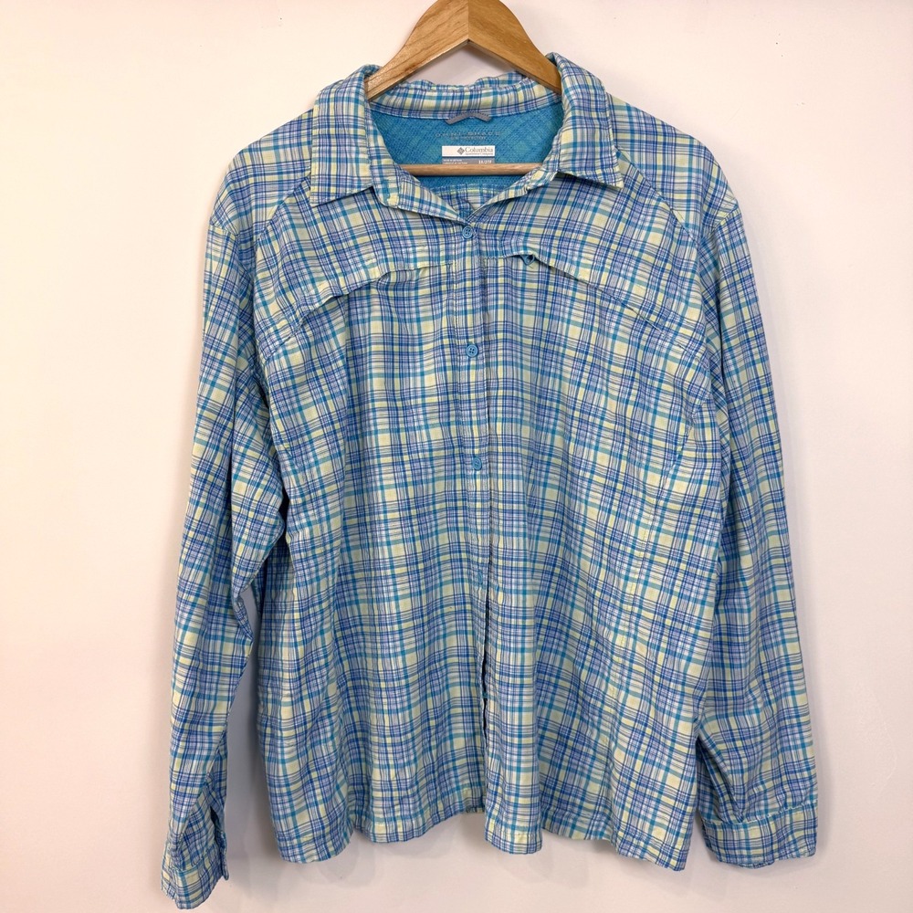 Columbia Omni Shade Button Up Shirt Womens‎ 3X Blue Green Plaid Pockets Vented